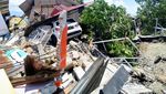 Luluh Lantak Palu Diterpa Tsunami: Jalan Hancur-Mobil Berserakan