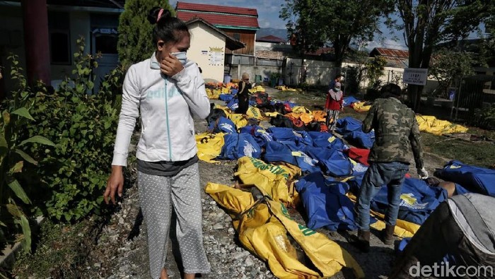 Jenazah Korban Gempa Mulai Membusuk, Menkes Ingatkan Ancaman Infeksi