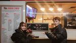 Mengintip Momen Ngopi si Cantik Kim So-hyun