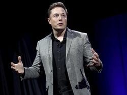 Elon Musk Sebelum Pamit dari Singgasana Chairman Tesla