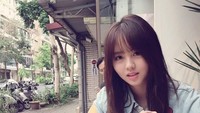 Meski sudah bermain di banyak drama, usia Kim So-hyun ternyata masih sangat muda. Ia lahir di Australia pada 4 Juni 1999. Foto: Instagram wow_kimsohyun