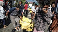 Untuk korban meninggal dunia, beberapa di antaranya sudah berhasil diidentifikasi.
