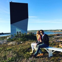 Pria kelahiran Newton, Massachusetts, ini tidak sungkan memamerkan sisi romantisnya kepada Gwyneth di media sosial. Lewat Instagram, Brad kerap memberikan pujian dan ungkapan sayang untuk aktris 46 tahun itu.  Foto: Instagram  