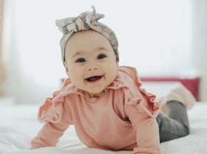 100 Nama Bayi Perempuan Islami dengan Beragam Arti