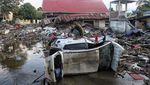 Mobil-mobil yang Jadi Saksi Bisu Tsunami Palu