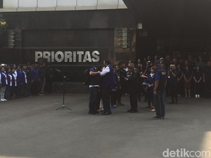 NasDem Berangkatkan 100 Tenaga Medis Bantu Korban Tsunami di Palu