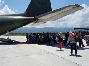Korban Gempa Palu Mulai Dievakuasi Pakai Hercules ke Manado