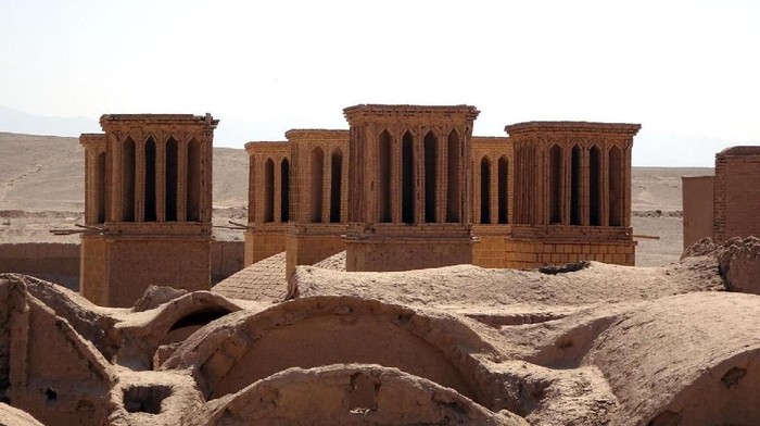 AC Kuno Iran