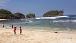 Foto: Pilih yang Mana? Ada Banyak Pantai di Pacitan