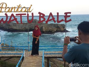 Foto: Pilih yang Mana? Ada Banyak Pantai di Pacitan