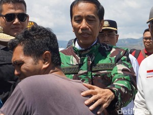Temui Korban Gempa Palu, Jokowi: Saya Harap Masyarakat Sabar