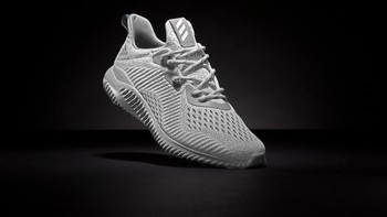 Sistem high-speed stereo photogrammetry buatan NASA digunakan oleh sebuah perusahaan sepatu untuk menciptakan sepatu yang kini biasa digunakan oleh pelari maraton. Foto: NASA
