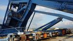 Penampakan Crane Luluh Lantak di Pelabuhan Diterjang Tsunami