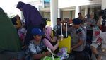Foto: Korban Gempa Palu Mulai Dievakuasi Pakai Hercules