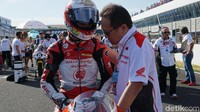 Sementara itu, di Moto3 World Championship, pebalap AHRT Gerry Salim memulai dari posisi 20. Maju satu posisi dibanding hasil kualifikasi kemarin.