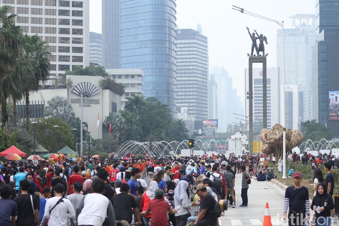 Pawai Obor Asian Para Games 2018. Foto: Rifkianto Nugroho/detikcom Pawai Obor Asian Para Games 2018. Foto: Rifkianto Nugroho/detikcom