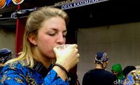 Nikmatnya Secangkir Kopi Petung di Negeri Atas Awan 