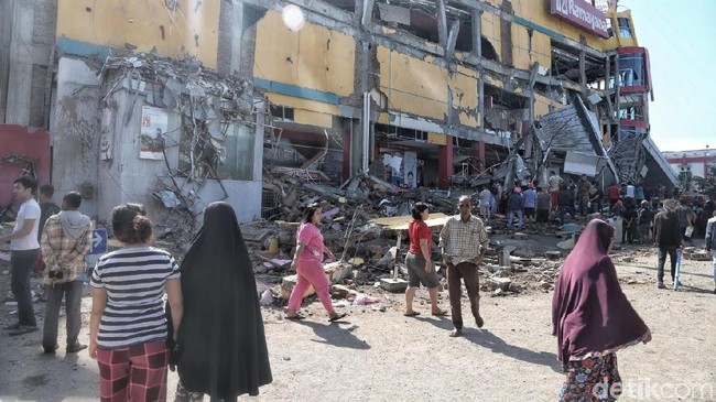 Sebagian Minimarket di Palu Digratiskan, Pengusaha Kecewa