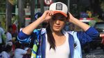 Gaya Sporty Kece Sheryl Sheinafia