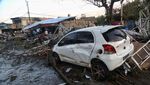 Mobil-mobil yang Jadi Saksi Bisu Tsunami Palu