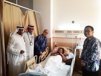 Tim KJRI Jeddah saat menengok Siti Nuraini di RS. 