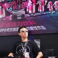 Di China, Sicong memang kerap jadi sensasi di media sosial. Selain kata-kata nyelenehnya, ia juga kerap pamer harta kekayaan. Foto: Dok. Instagram Wang Sicong