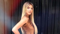 Siapa yang mengira jika di balik wajah cantiknya, Lele Pons atau Eleonora Pons Maronese kerap bertingkah konyol. Dok. Instagram/lelepons