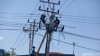 Jaringan listrik yang perbaiki salah satunya berada di Jalan Manggis, Balaroa, Palu Barat, Kota Palu Sulawesi Tengah.