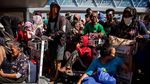Korban Gempa dan Tsunami Menanti Evakuasi Keluar dari Palu