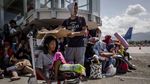 Korban Gempa dan Tsunami Menanti Evakuasi Keluar dari Palu