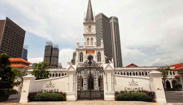 Tidak heran, jika bangunan mirip gereja atau kapel masih terasa di sini. Terlihat dari bangunan depannya (Sanjay Kwelani/Chijmes) Tidak heran, jika bangunan mirip gereja atau kapel masih terasa di sini. Terlihat dari bangunan depannya (Sanjay Kwelani/Chijmes)