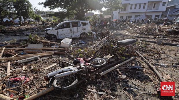 Kenangan Ismail dan Kuda Besi Rusak di Pantai Talise