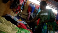 Begini suasana di dalam Pasar Skouw di perbatasan Indonesia dan Papua Nugini.