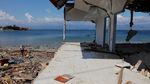 Suasana Pantai Lolik Pasca Gempa-Tsunami di Palu
