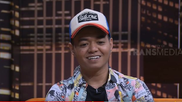 Artis-artis yang Kabar Pindah Agamanya Bikin Heboh di 2019