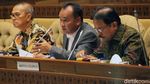 Menteri Agraria-Komisi II Bahas Kasus Tanah