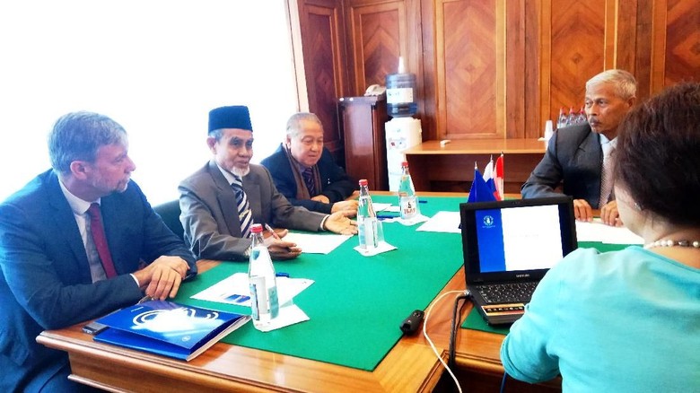Universitas Darussalam Gontor Kembangkan Kerja Sama dengan Rusia Universitas Darussalam Gontor Kembangkan Kerja Sama dengan Rusia
