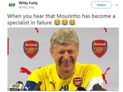 Kocaknya Netizen Doakan Mourinho Dipecat MU