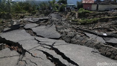 Mengerikan, Begini Penampakan Tanah Ambles di Balaroa Palu
