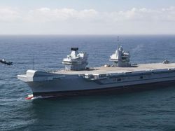 Canggihnya Kapal Induk Inggris yang Akan Gertak China