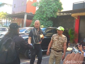 Ahmad Dhani Gelar Syukuran, Buat Apa?
