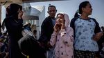 Korban Gempa dan Tsunami Menanti Evakuasi Keluar dari Palu