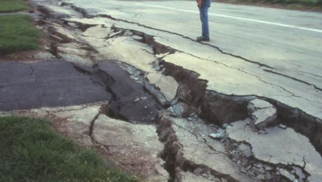 Likuifaksi di dekat Sungai Pajaro, AS tahun 1989