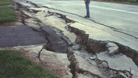 Likuifaksi di dekat Sungai Pajaro, AS tahun 1989 (Foto: M.G. Bonilla of the U.S. Geological Survey (Situs USGS)