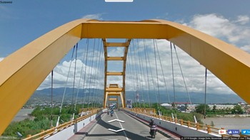 Kerusakan juga terjadi pada jembatan Ponulele yang menghubungkan antara Palu menuju ke Donggala. Foto: Screenshoot Google Street View