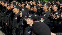 Para kader Partai NasDem pun tampak hadir mengikuti upacara peringatan Hari Kesaktian Pancasila.