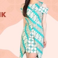 Dress batik paling tepat dikenakan di acara formal atau bernuansa adat. Pilihannya yang menarik bisa didapatkan di situs Lazada. Sabrina Dress Batik pun memberikan sale sampai setengah harga. Foto: istimewa