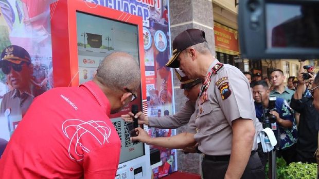 Mesin Perpanjang SIM Portable Kini Hadir di Polres Cilacap