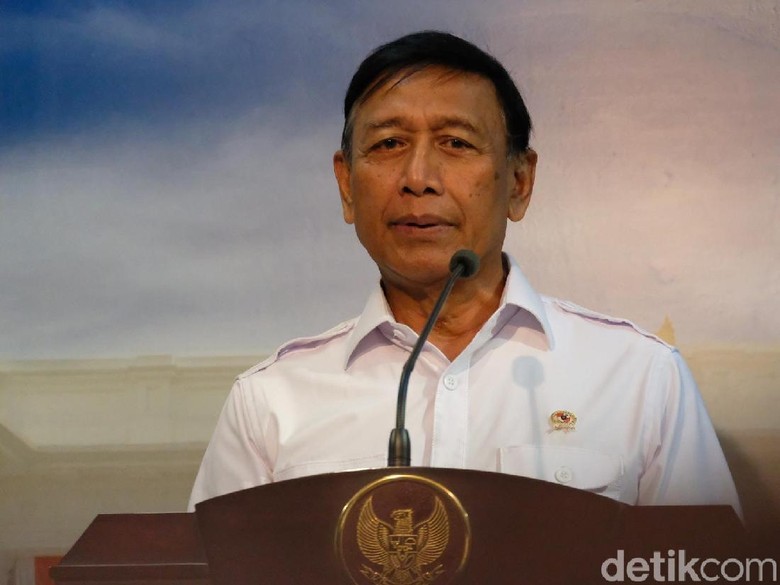 Wiranto Minta Tak Ada Aksi di MK: Jika Rusuh, Kami Tangkap Wiranto Minta Tak Ada Aksi di MK: Jika Rusuh, Kami Tangkap