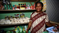 Dari keberhasilannya itu, Hana juga mulai mengajak warga sekitarnya untuk bisa mulai berusaha sepertinya. Dia ingin agar tetangga-tetangganya juga bisa sukses dan merasakan hal serupa dengannya.